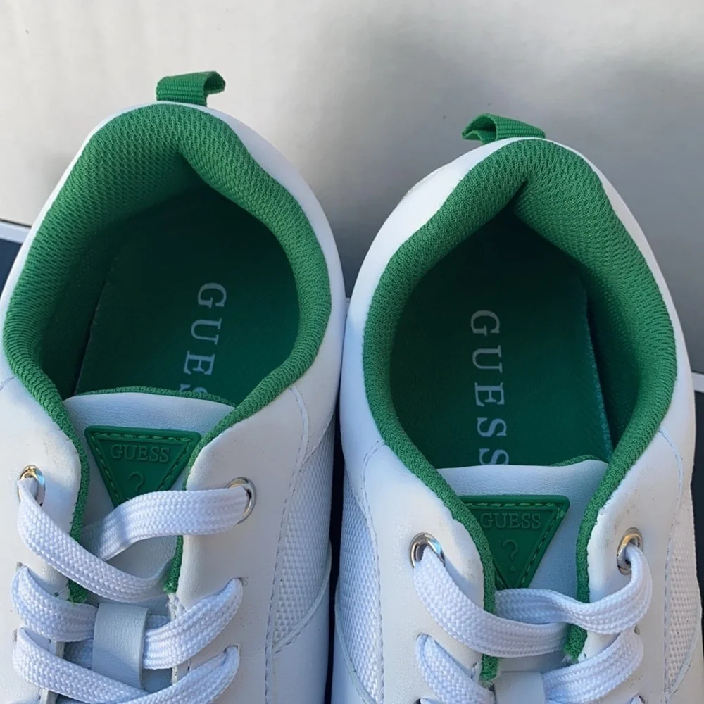 New GUESS Note Men's Sneakers